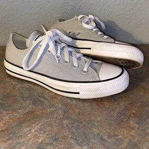 CONVERSE CHUCK TAYLOR ALL STAR MADISON SNEAKER - GREY